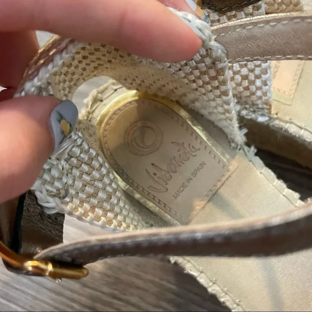 VIDORETTA Gray Silver Metallic Floral Espadrille Wedge Sandals